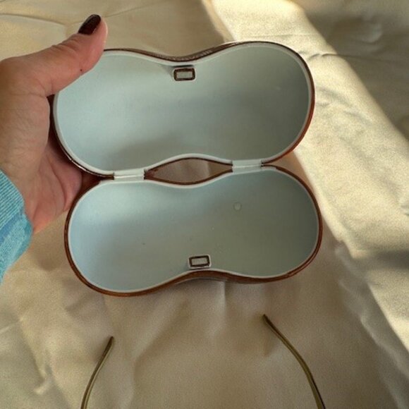Just Cavelli Sunglasses w/ case - Picture 6 of 8